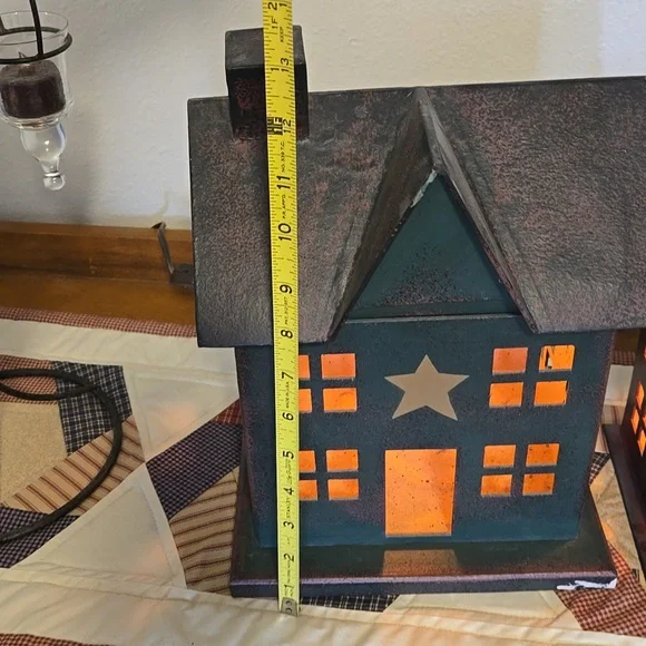 Primitive Village House Accent Set - Picture 2 of 8